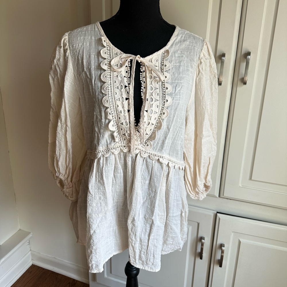 Max Studio Cream Lace-Detail Blouse
